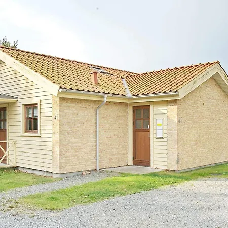 6 Person In Egernsund-by Traum *